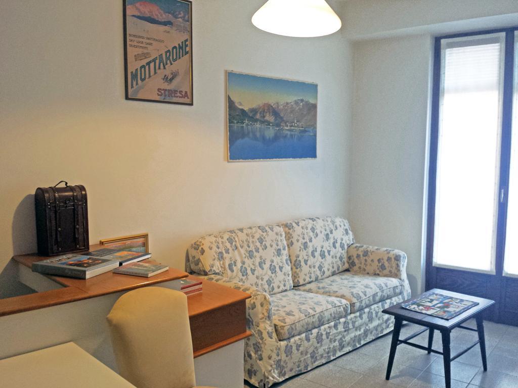 Appartamento Via De Vit Στρέσα Εξωτερικό φωτογραφία